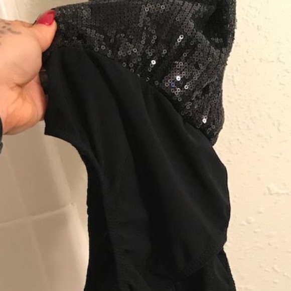 sequin halter - Picture 5 of 5